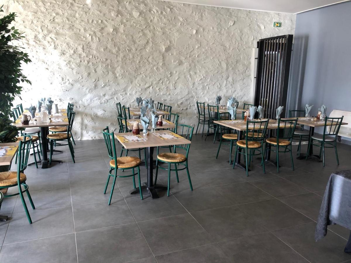 Le Relais D'Etagnac Étagnac Exterior foto